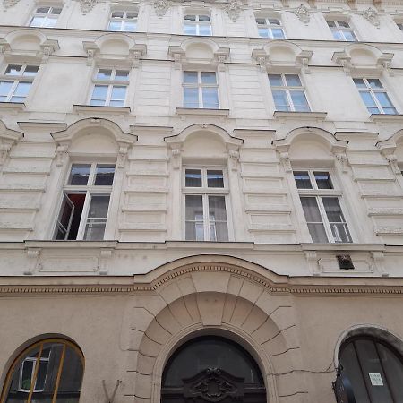 Erkel Rooftop Suites Budapeste Exterior foto