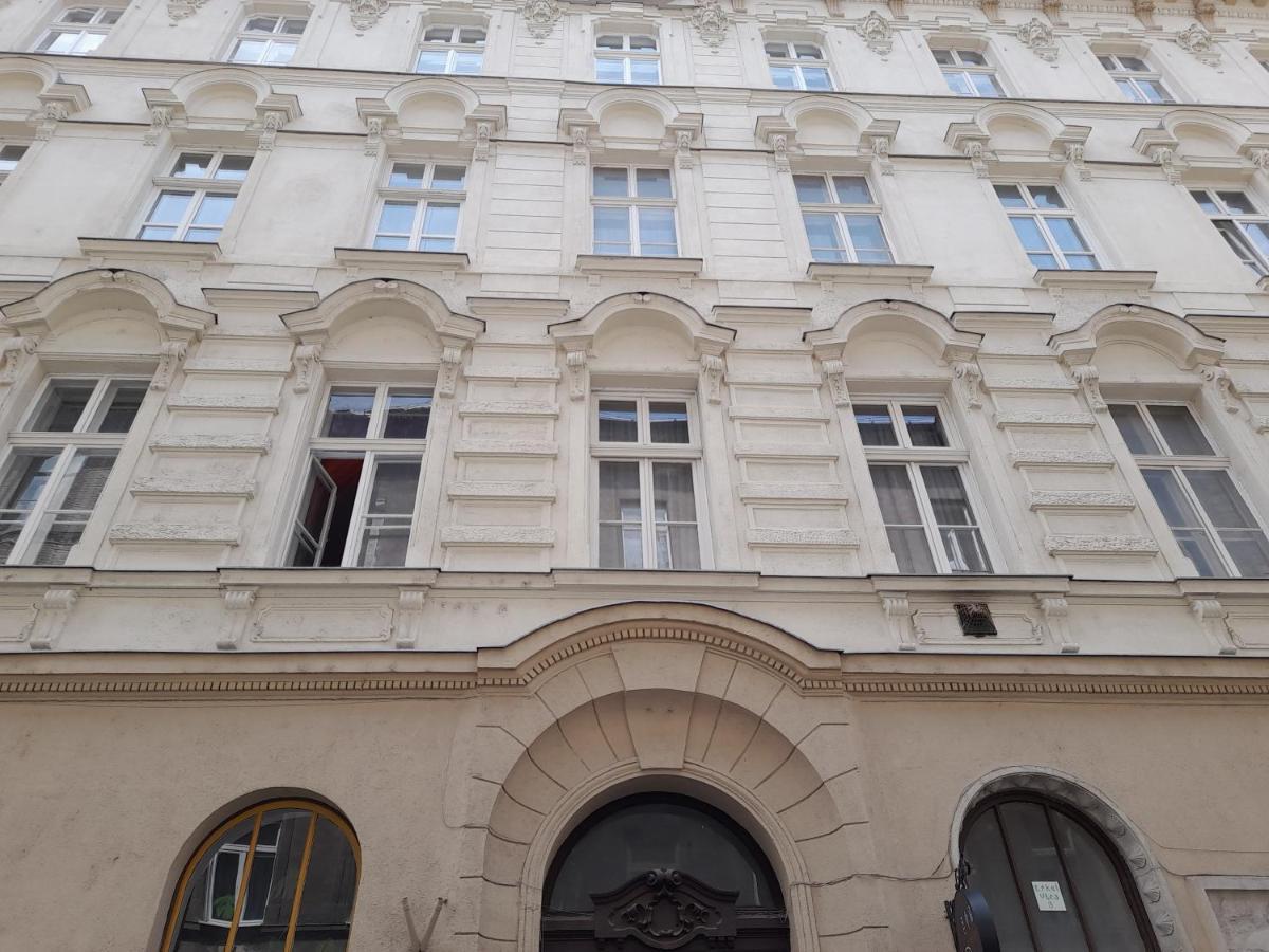 Erkel Rooftop Suites Budapeste Exterior foto