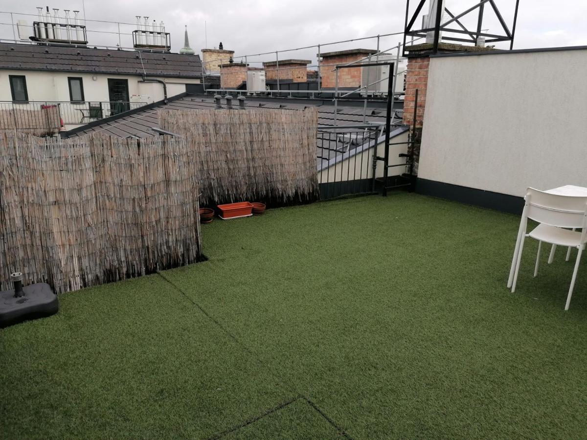 Erkel Rooftop Suites Budapeste Exterior foto