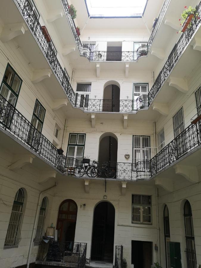 Erkel Rooftop Suites Budapeste Exterior foto